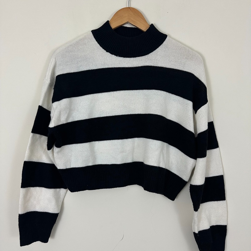 H&M Divided Sweater White Black Striped Knit Parisian Y2K Retro Cropped Small